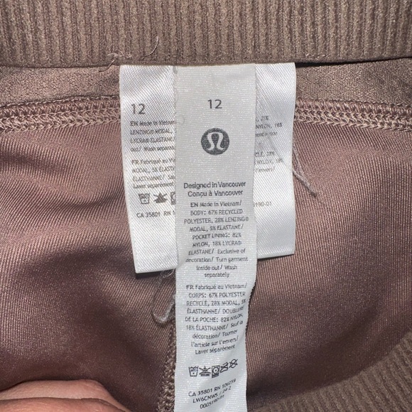 lululemon ribbed softstreme zip- leg high- rise - Picture 13 of 16